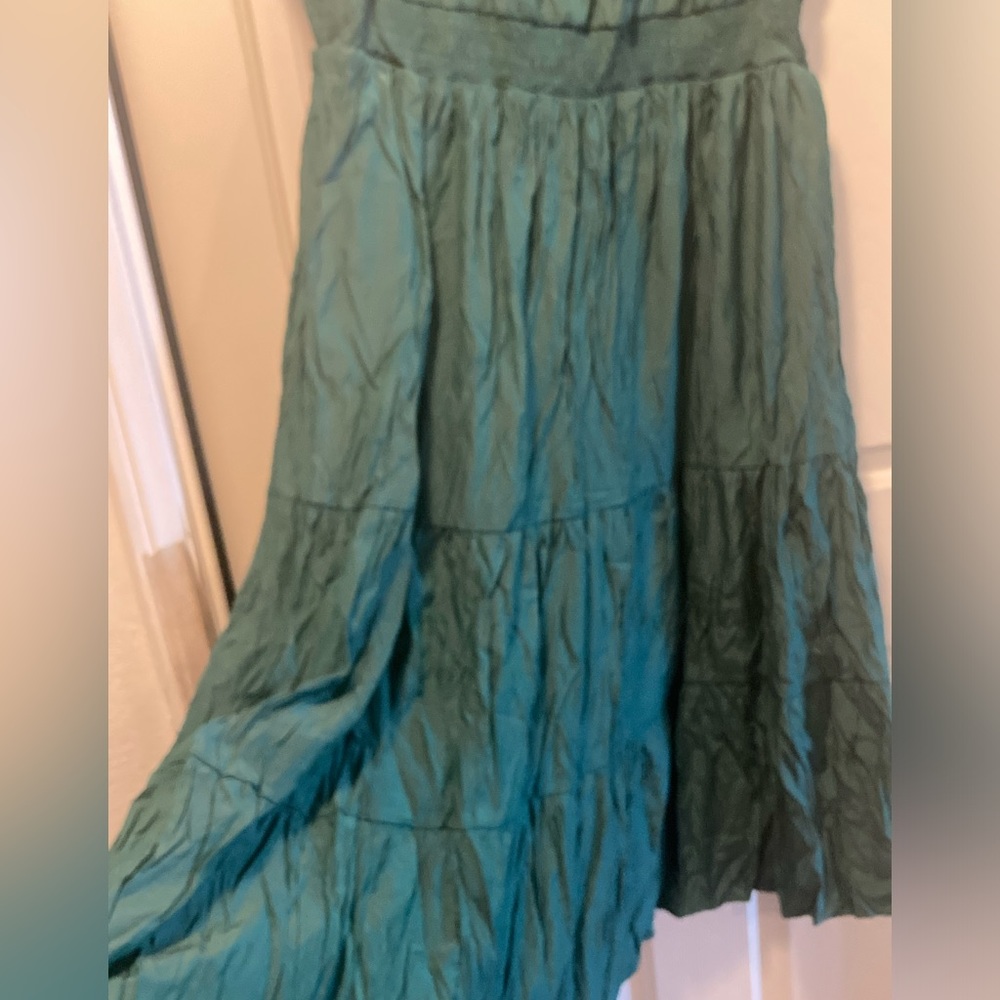 Emerald Green Ruffle Maxidress - Picture 3 of 6